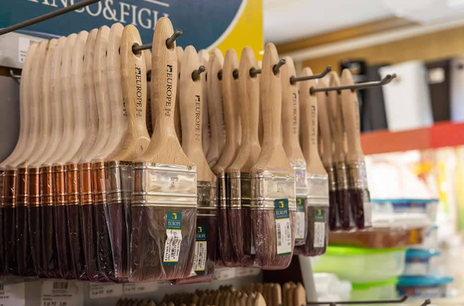 pennelli professionali da muro con manico in legno per verniciatura ed edilizia